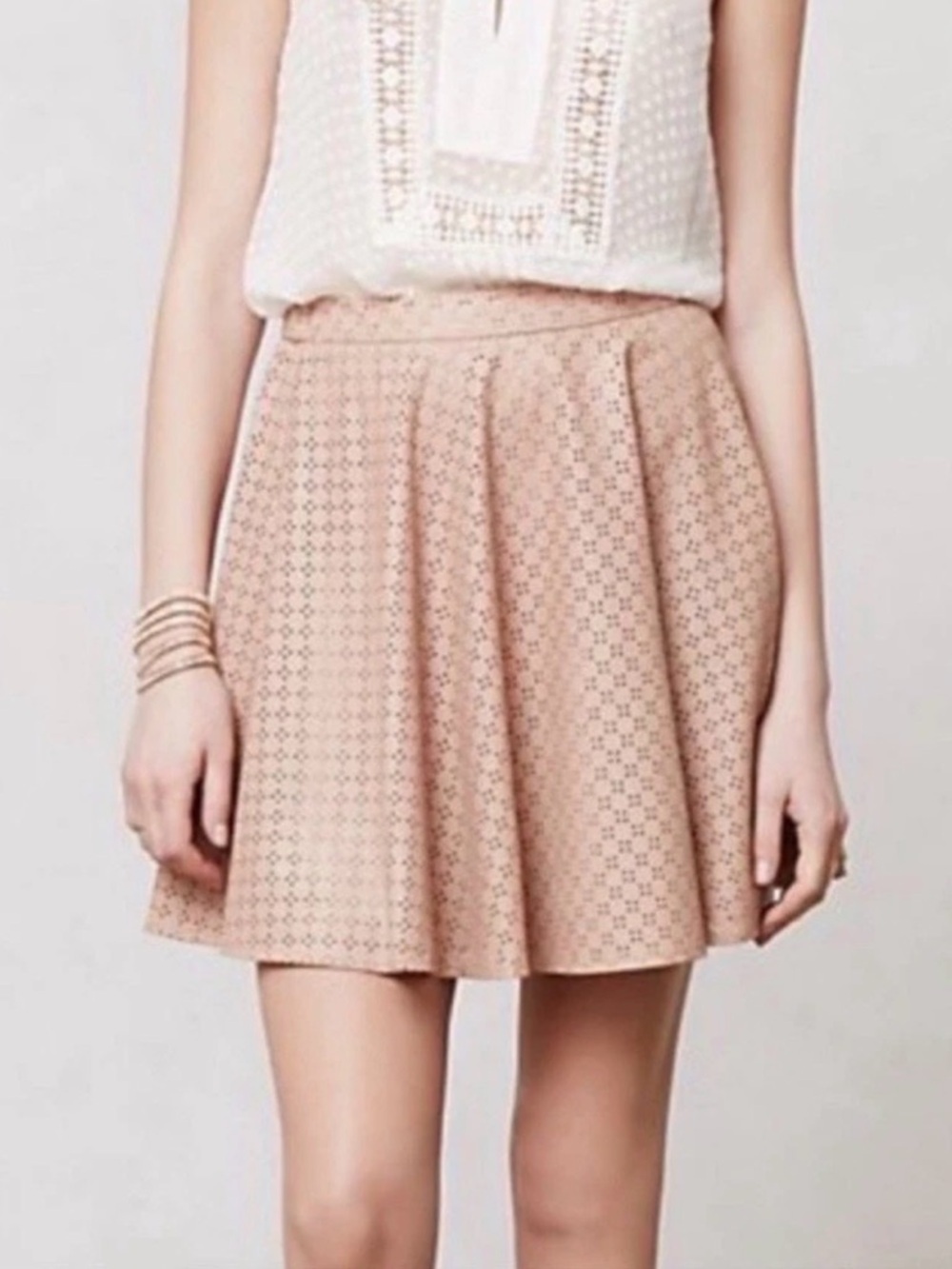Anthropologie Sunday in Brooklyn Eyelet Mini Swing Skirt Sz 8 Blush Pink/Beige - Picture 3 of 16